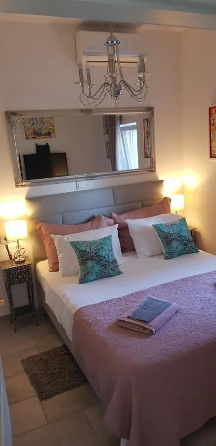 Holiday home Kuca Za Odmor Jelena Villa Starigrad Paklenica