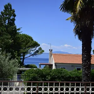 Faith Apartment Malinska