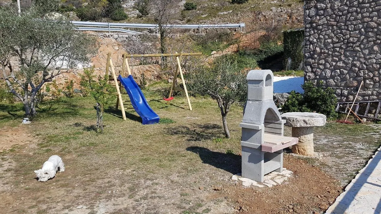 Ferienhaus Villa Kuca Za Odmor Jelena Starigrad Paklenica Kroatien