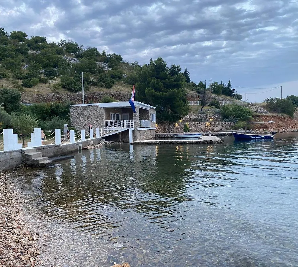Ferienhaus Villa Kuca Za Odmor Jelena Starigrad Paklenica Kroatien